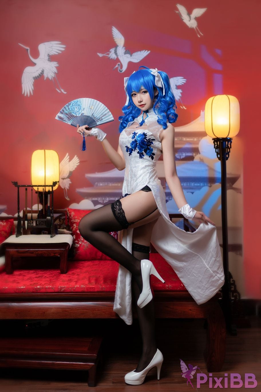Coser Momoko PixiBB.COM 003