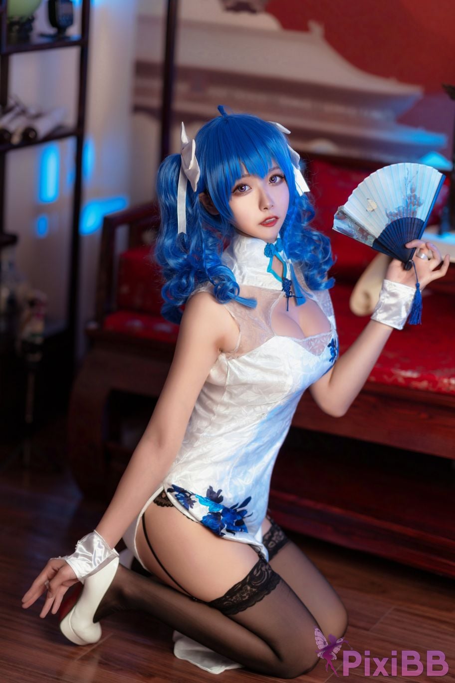 Coser Momoko PixiBB.COM 006