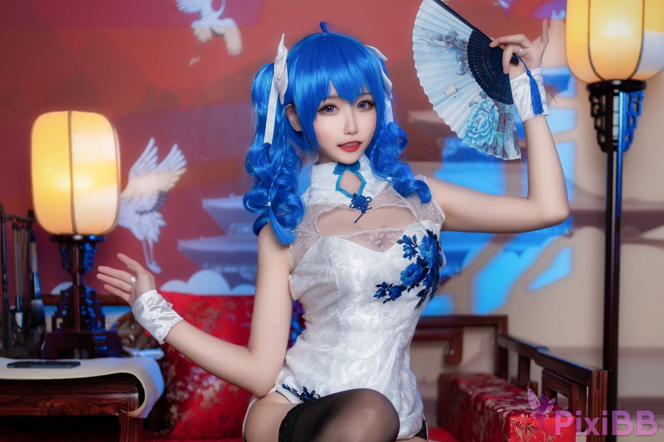 Coser Momoko PixiBB.COM 012