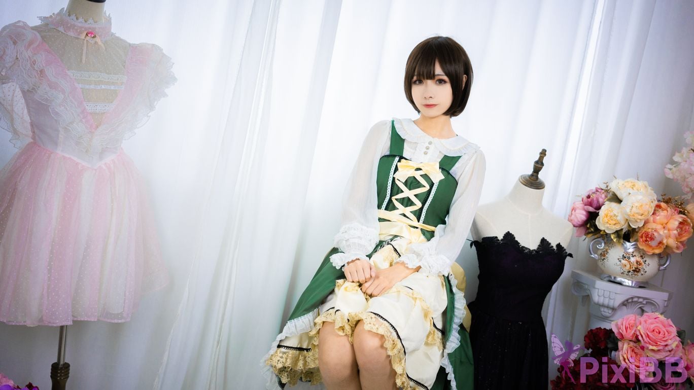 Coser Momoko PixiBB.COM 001