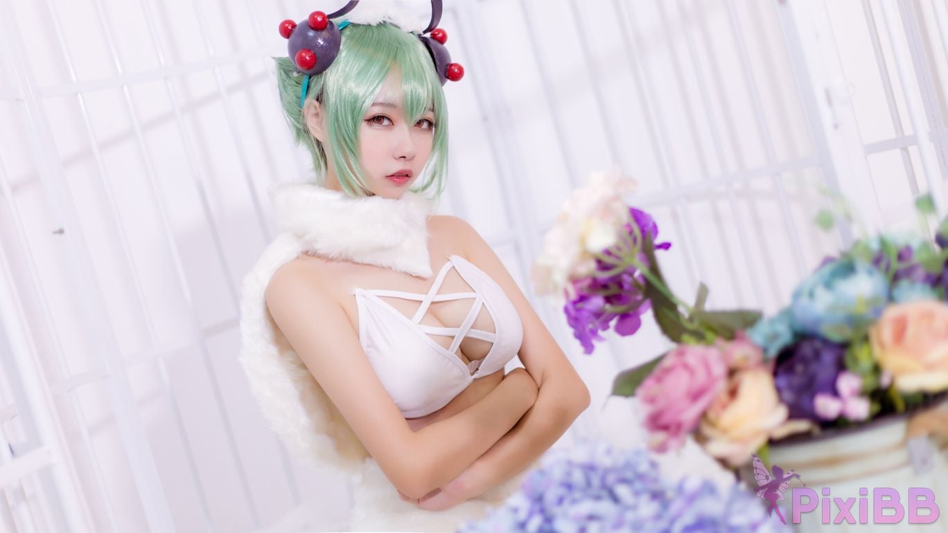 Coser Momoko PixiBB.COM 001