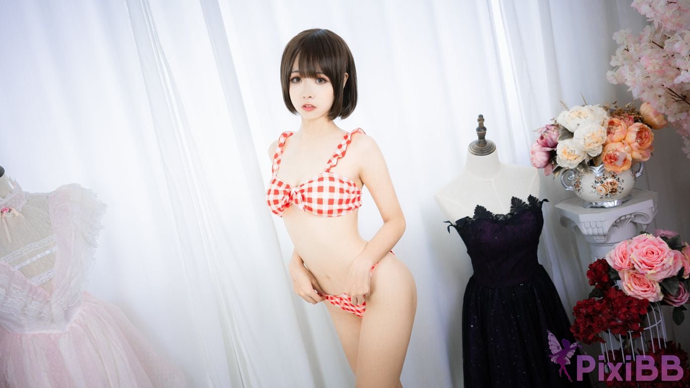 Coser Momoko PixiBB.COM 010