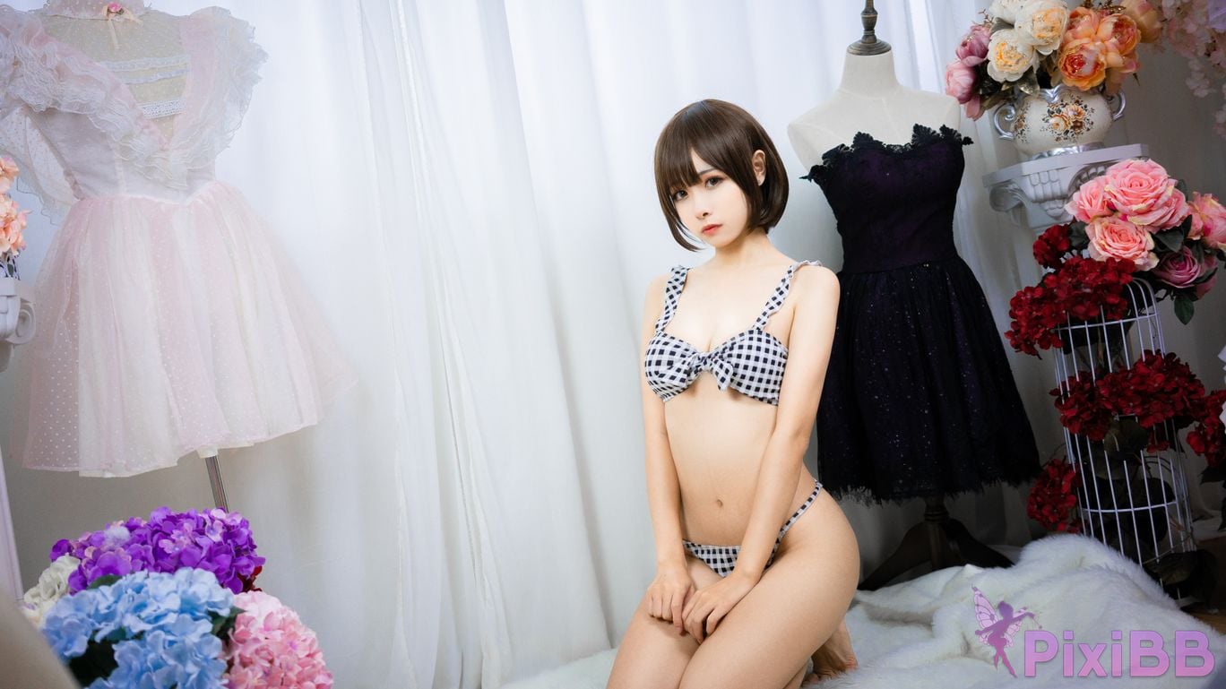 Coser Momoko PixiBB.COM 011