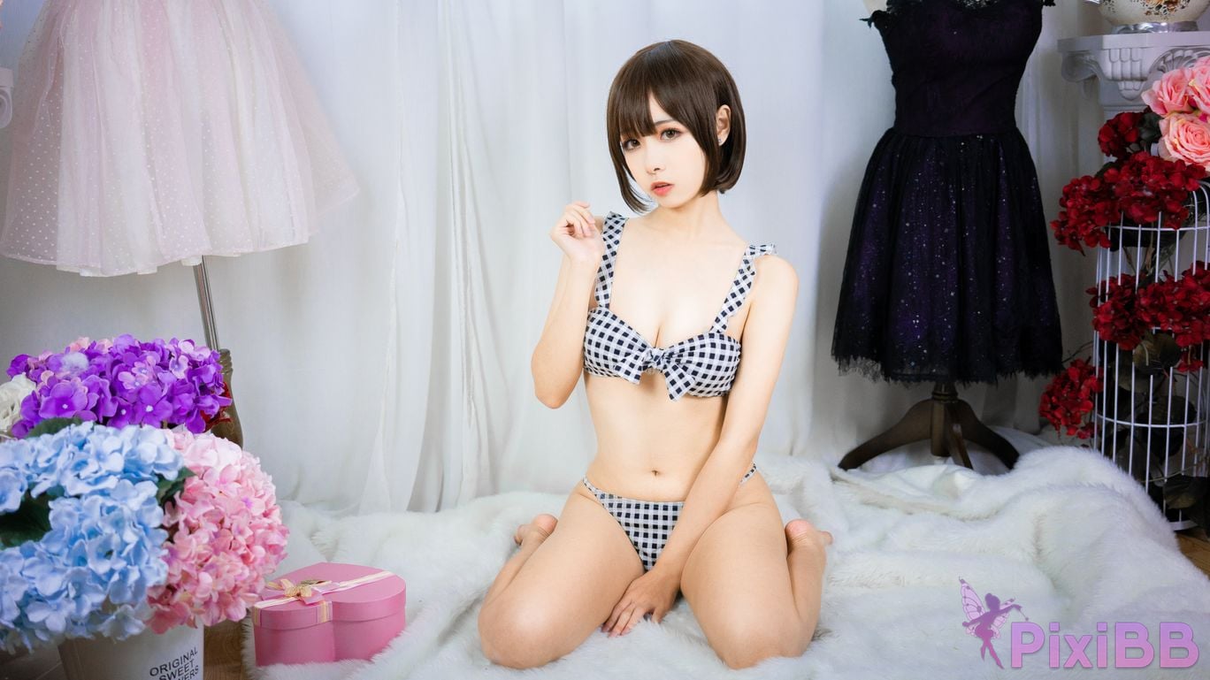 Coser Momoko PixiBB.COM 014
