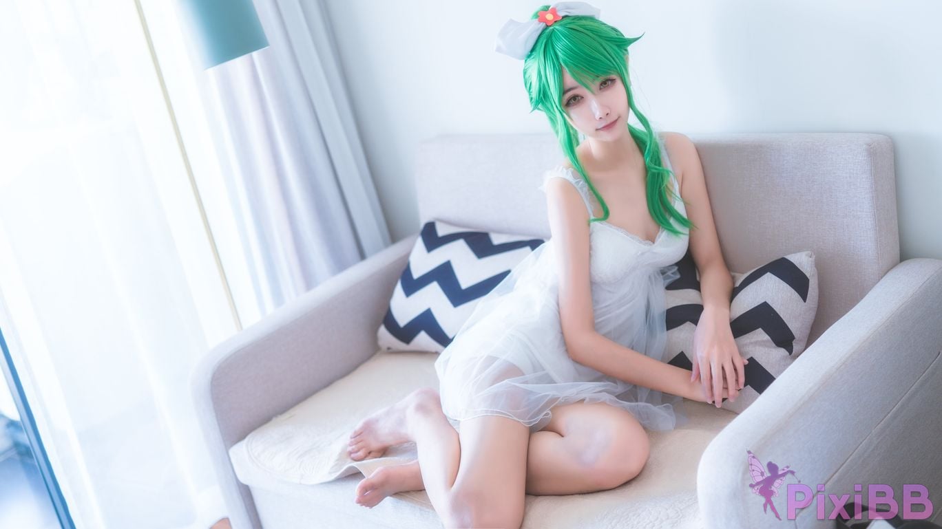 Coser Momoko PixiBB.COM 011