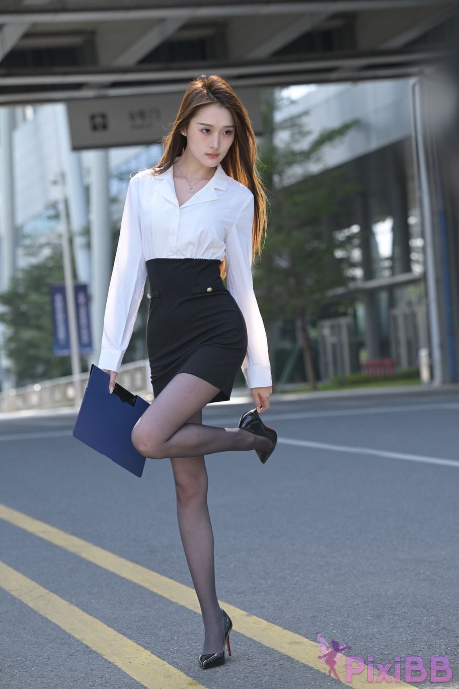 Featured Street Photography Works No.5496 Black stockings female secretary Xiao Guiyuan PixiBB.COM 147