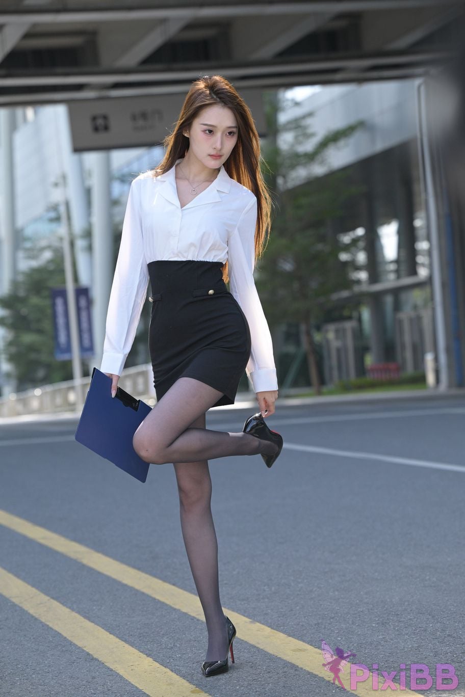 Featured Street Photography Works No.5496 Black stockings female secretary Xiao Guiyuan PixiBB.COM 148