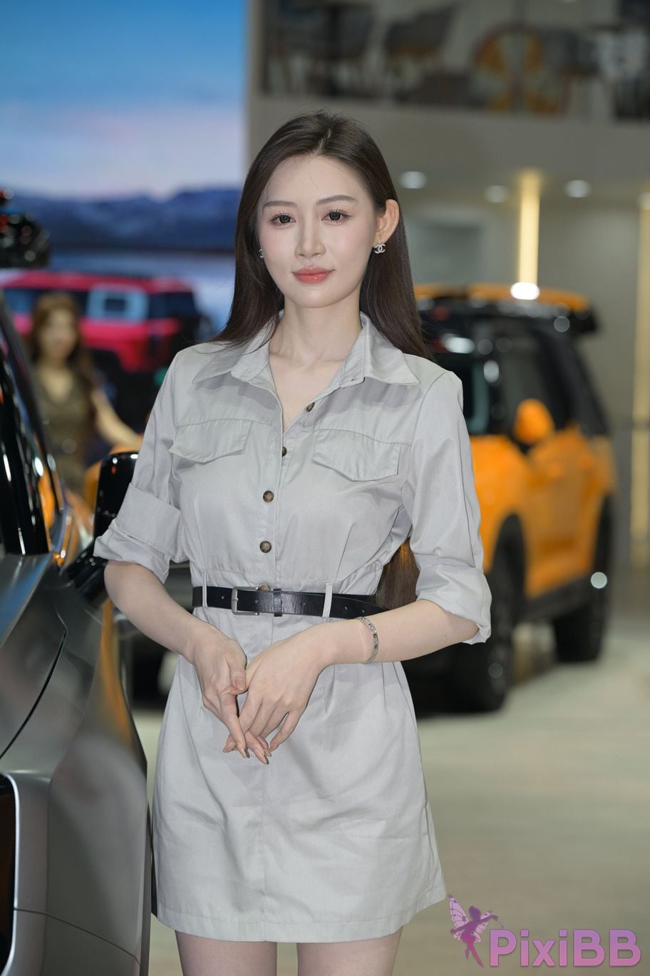 Featured Street Photography Works No.5497 S Class car model is dignified and elegant PixiBB.COM 020