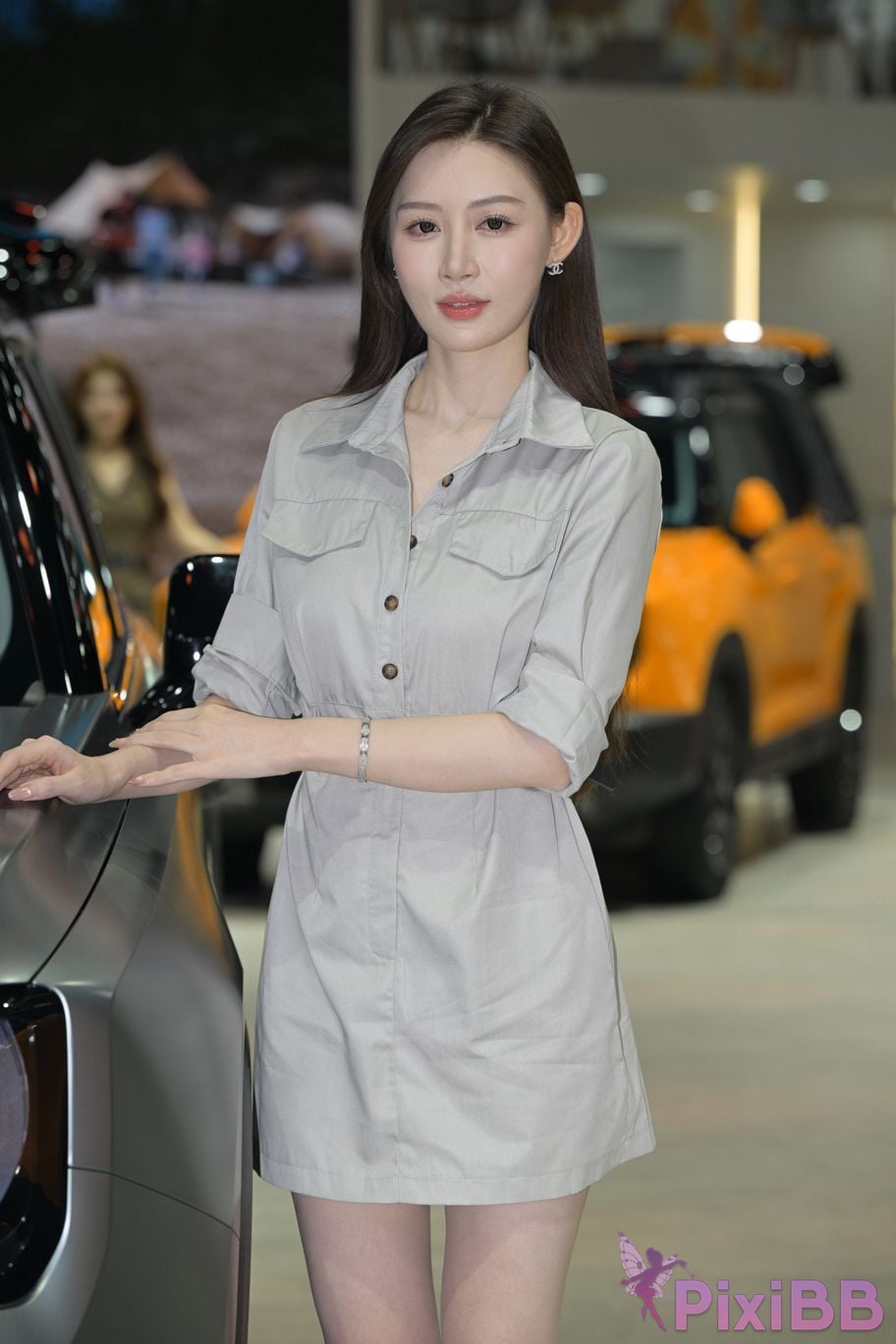 Featured Street Photography Works No.5497 S Class car model is dignified and elegant PixiBB.COM 027