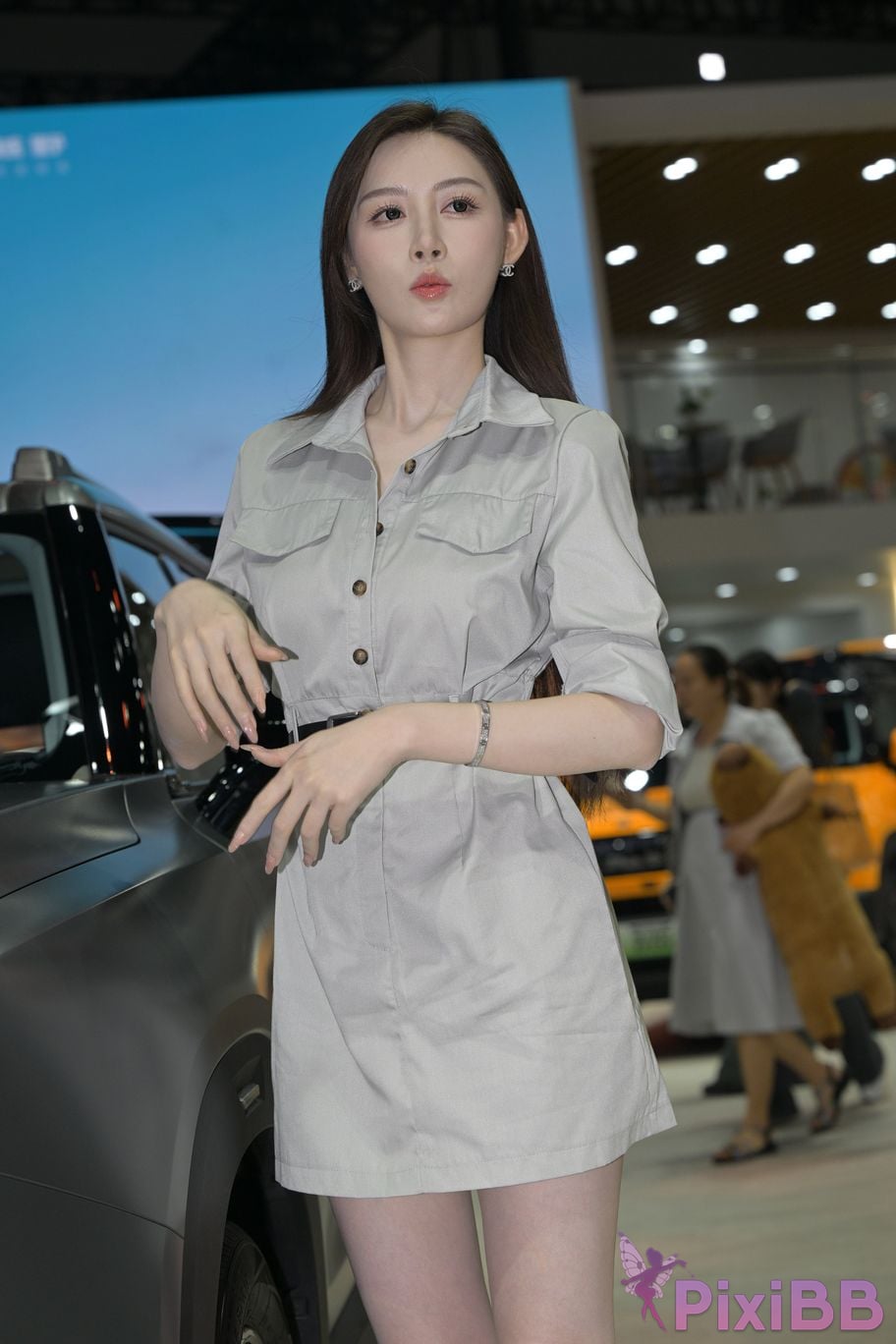 Featured Street Photography Works No.5497 S Class car model is dignified and elegant PixiBB.COM 056