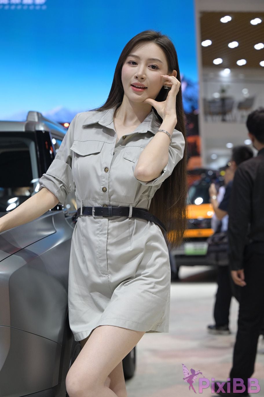 Featured Street Photography Works No.5497 S Class car model is dignified and elegant PixiBB.COM 074