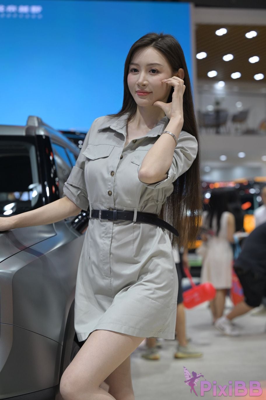 Featured Street Photography Works No.5497 S Class car model is dignified and elegant PixiBB.COM 079