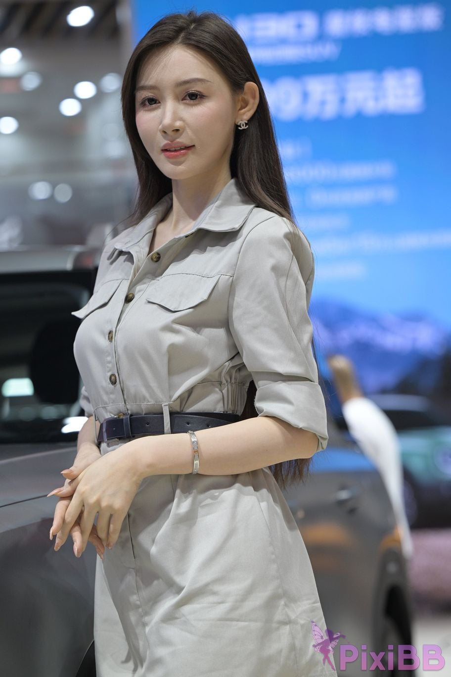 Featured Street Photography Works No.5497 S Class car model is dignified and elegant PixiBB.COM 181