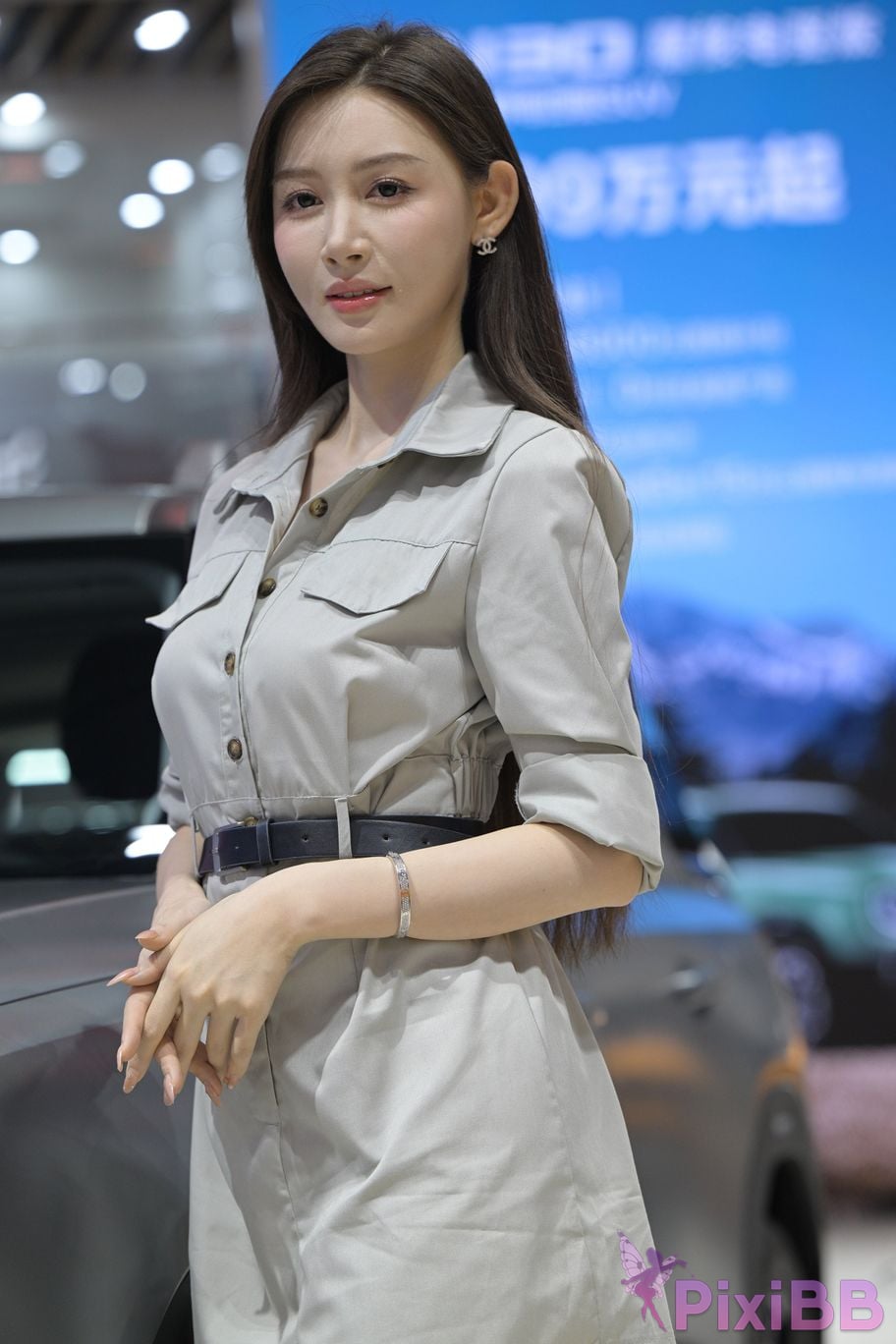 Featured Street Photography Works No.5497 S Class car model is dignified and elegant PixiBB.COM 182