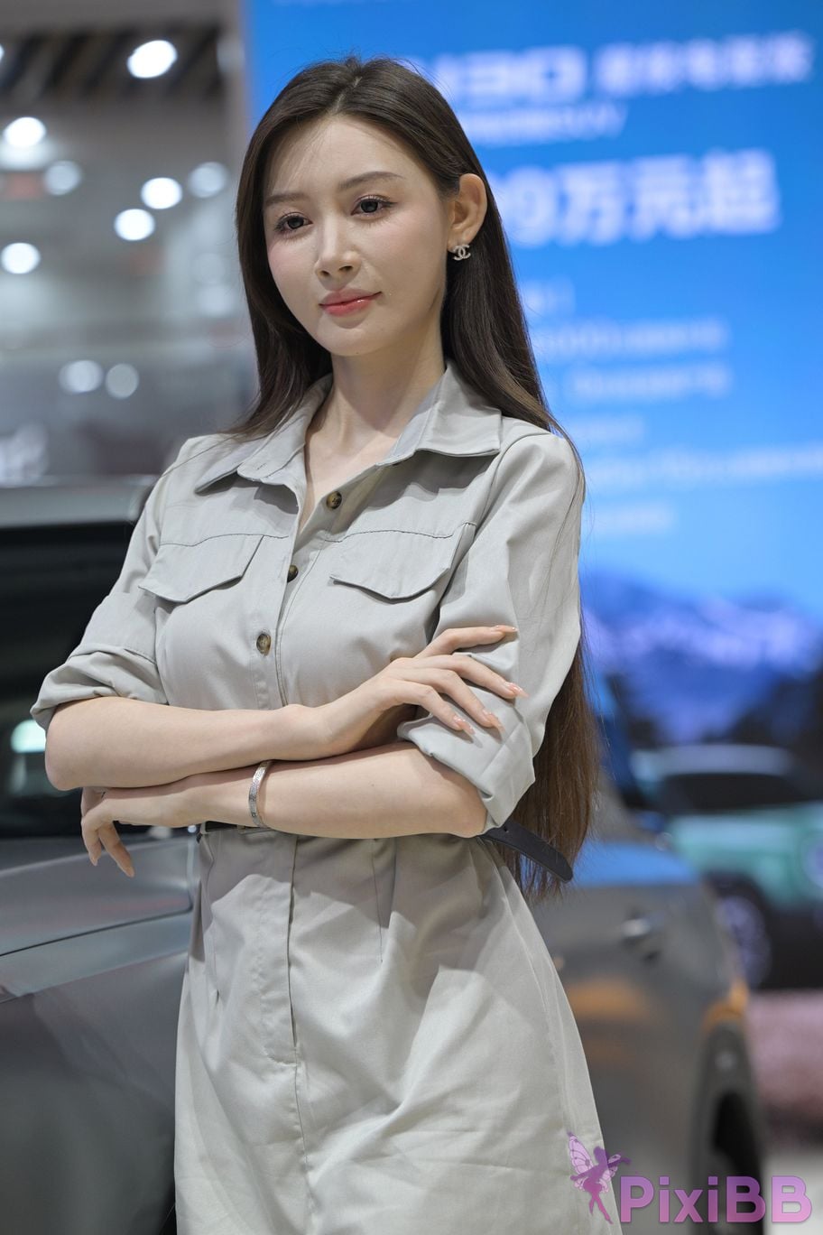 Featured Street Photography Works No.5497 S Class car model is dignified and elegant PixiBB.COM 183
