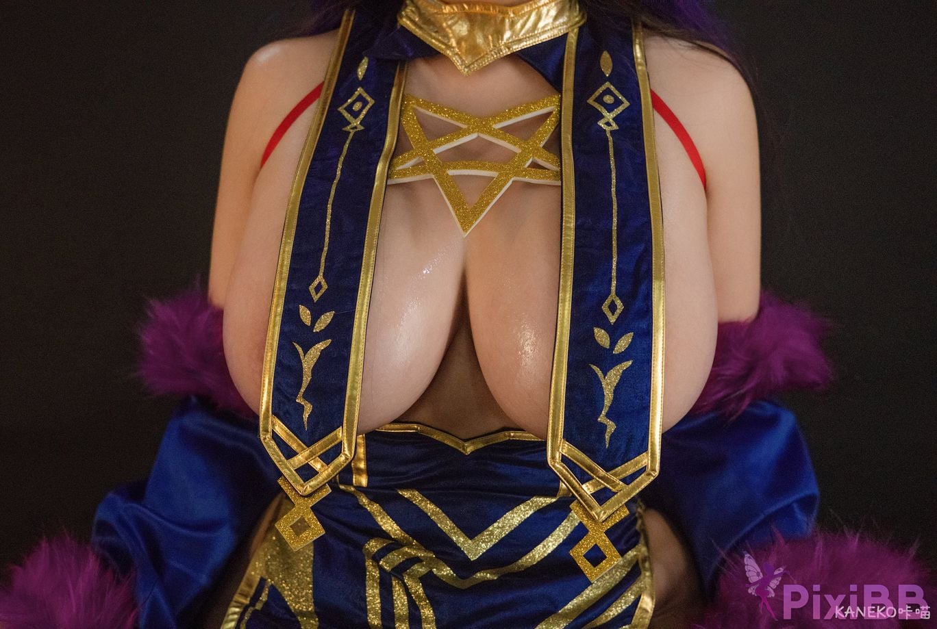Coser KANEKO PixiBB.COM 001