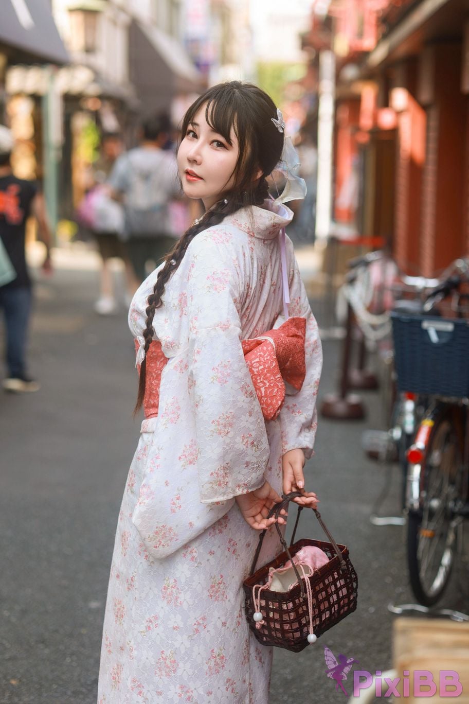 Coser KANEKO PixiBB.COM 188