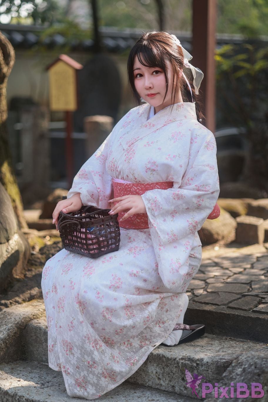 Coser KANEKO PixiBB.COM 204