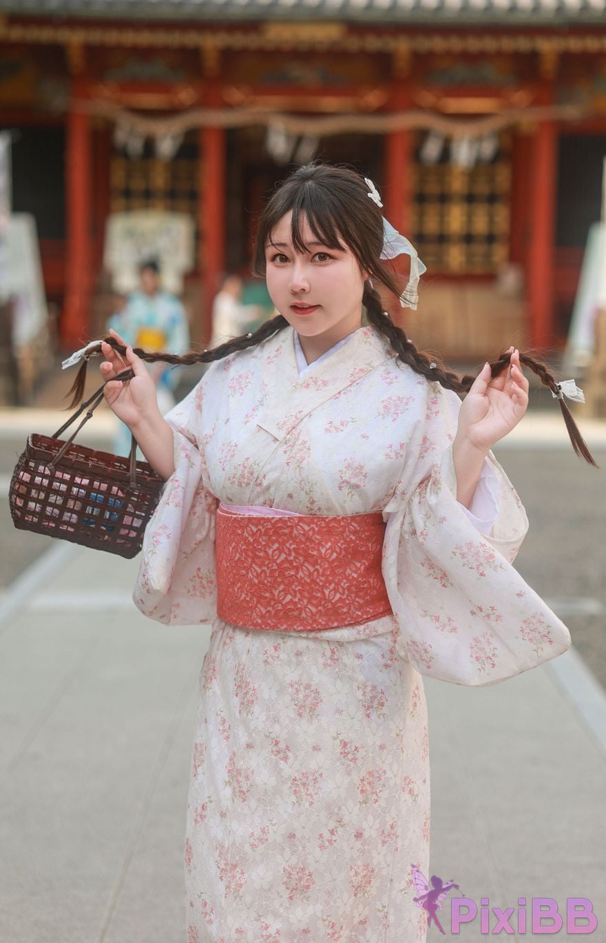 Coser KANEKO PixiBB.COM 214