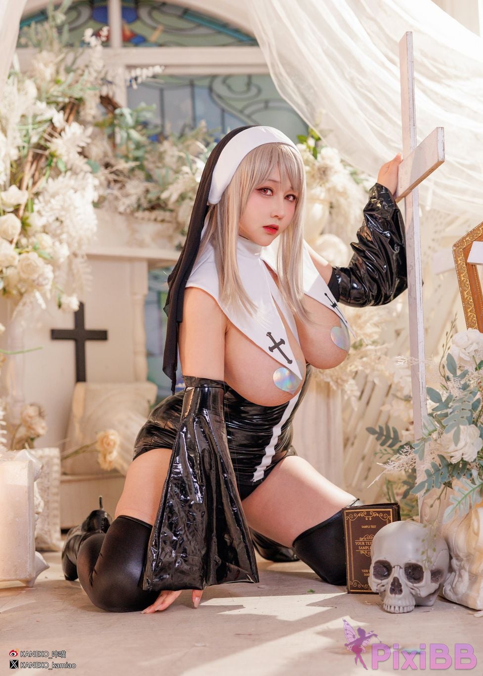 Coser KANEKO A PixiBB.COM 047