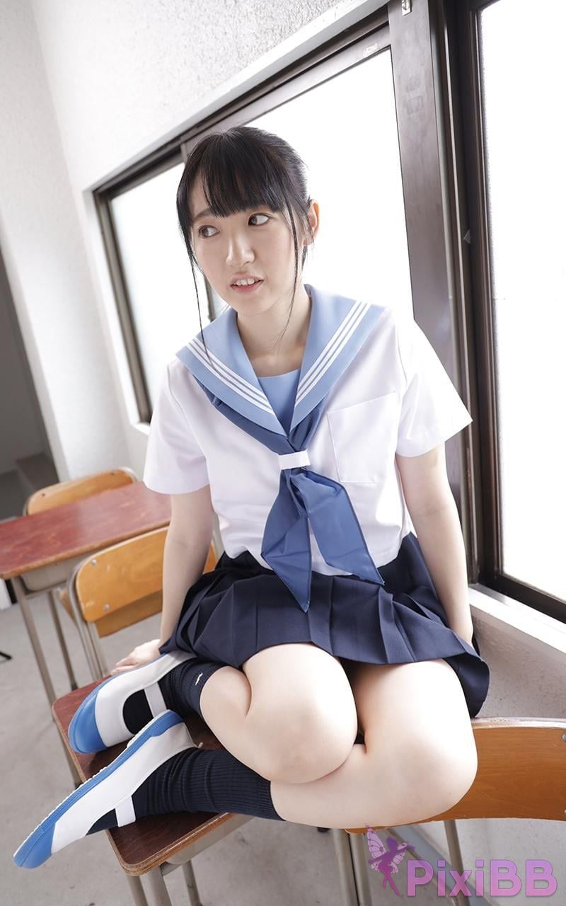 Japanese Idol Ai Kawana Those days Beautiful girl in uniform PixiBB.COM 050
