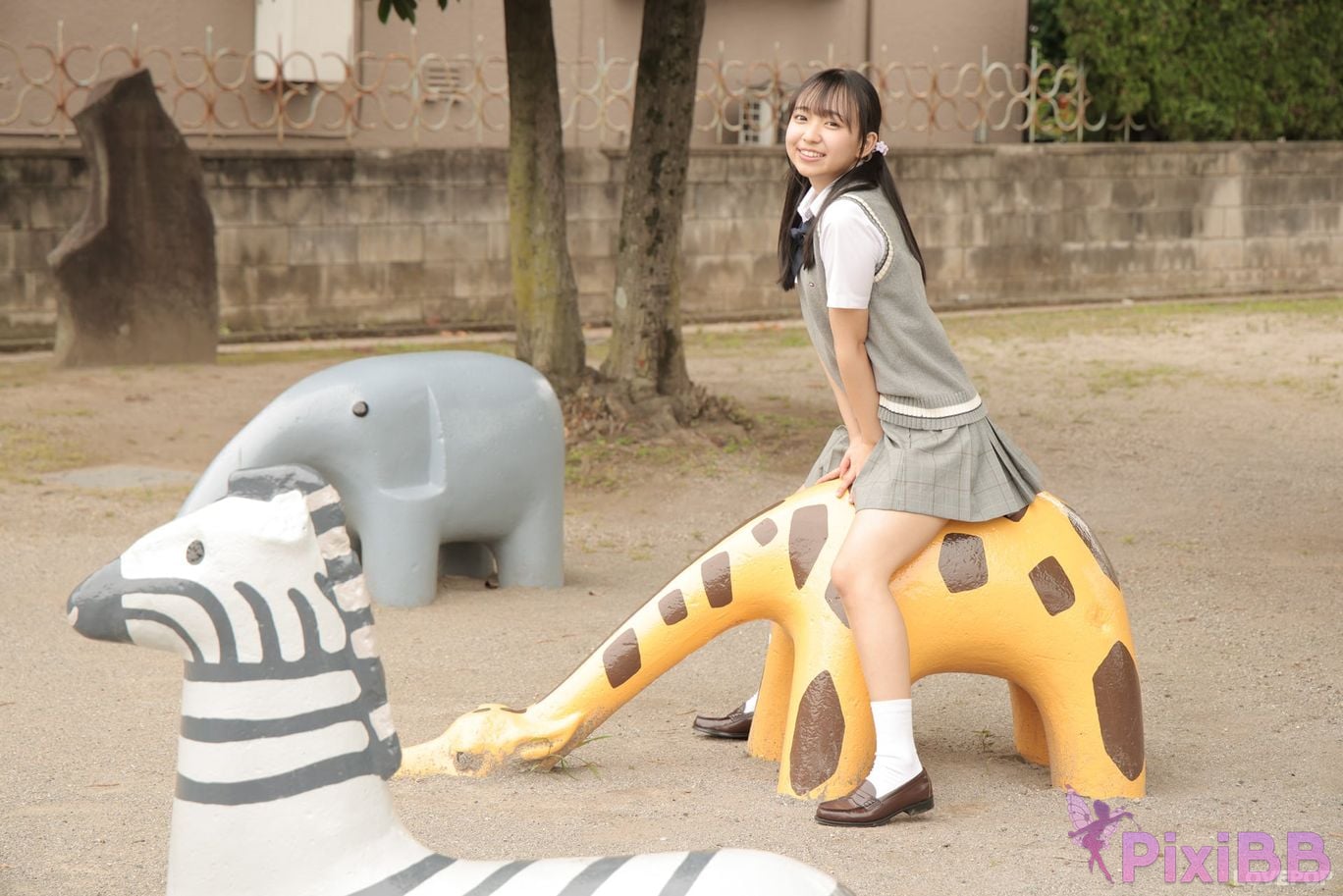 Japanese Idol Yui Iruma Lovepop Photosets Part 1 PixiBB.COM 1883
