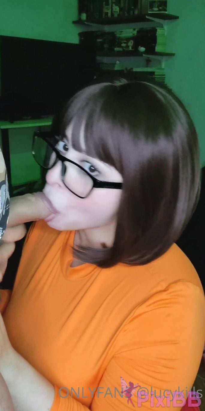 Lucy Skills Velma Dinkley Video PixiBB.COM 001