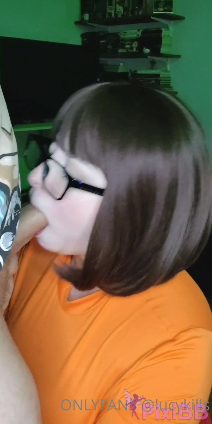 Lucy Skills Velma Dinkley Video PixiBB.COM 007