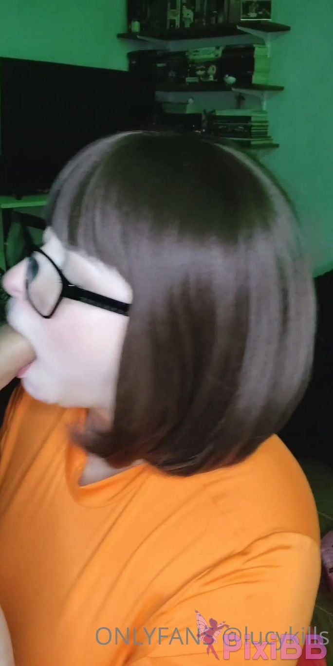Lucy Skills Velma Dinkley Video PixiBB.COM 008